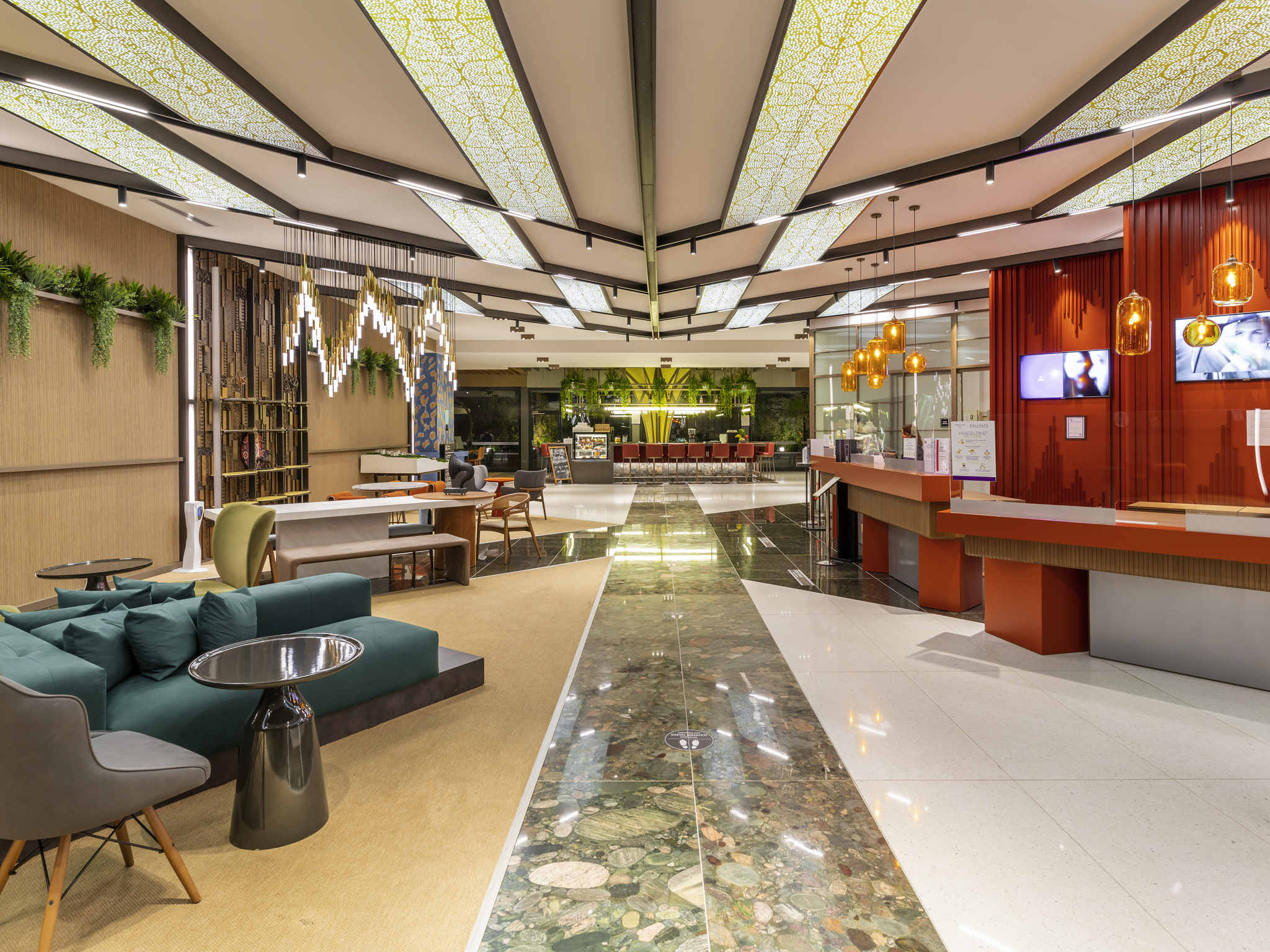 Mercure Trabzon resort hero photography